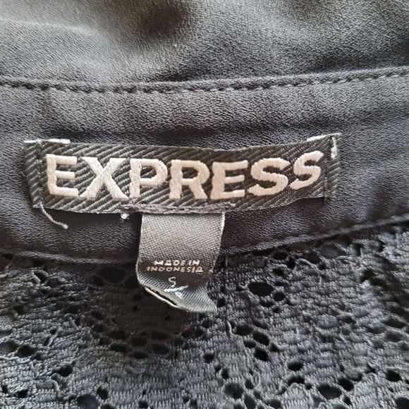 Express Women's Black Pleated Sleeveless V-Neck Button-Up Blouse Shirt Size S - Picture 7 of 8